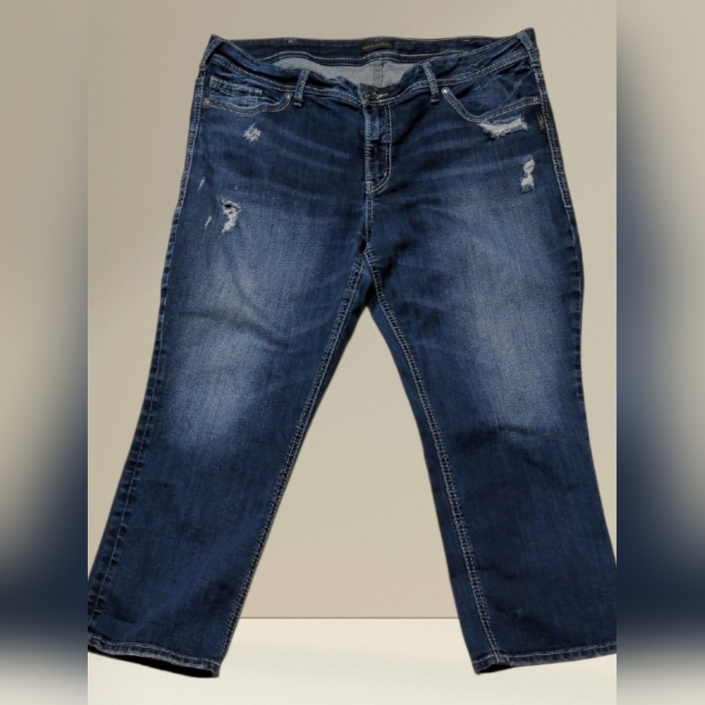 Silver Suki Capri Dark Wash Jeans Plus Size 20